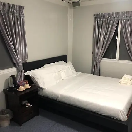Titiwangsa Cabin Retreats By Vale Pine Kuala Lumpur Room photo